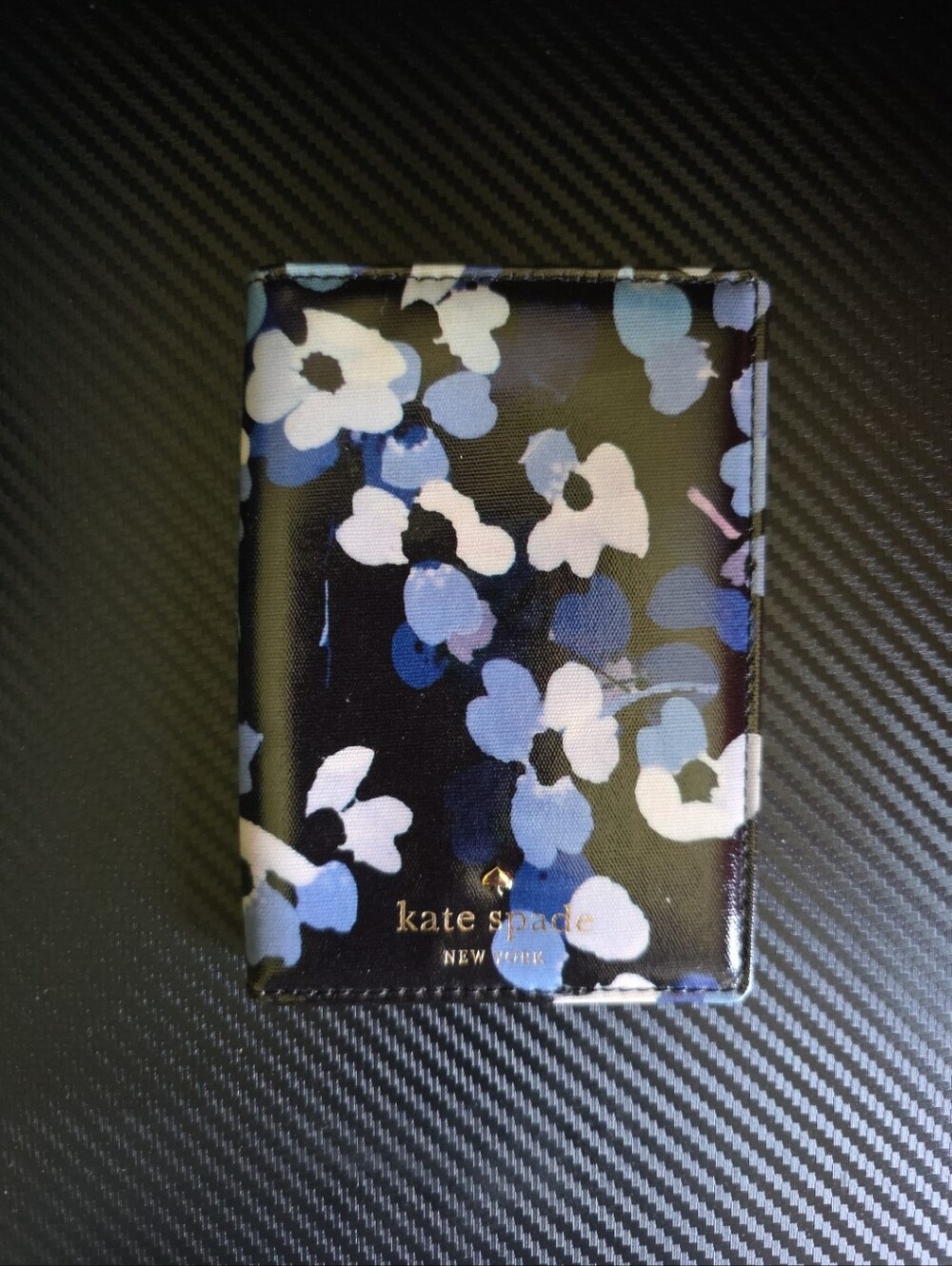EUC Kate Spade Passport Holder Blue, White, & Black Floral & Stripe Pattern